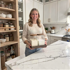 eBun Airtight Brown Sugar Container Set – 64 oz Glass Jars with Wooden Lids & Tray, 2-Pack Half Gallon Kitchen Canisters for Pantry Storage, Flour, Coffee, Tea Organization